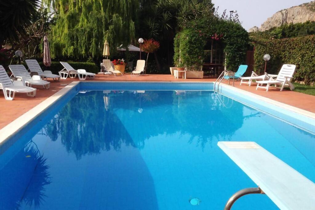 Da Nonna Cettina Appartamento In Villa Con Piscina Palermo Zewnętrze zdjęcie